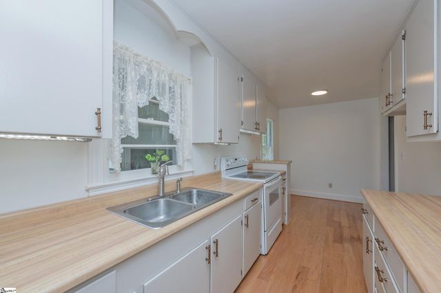 103 Piedmont Park Road, Greenville, SC 29609
