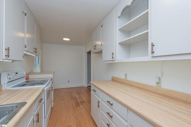 103 Piedmont Park Road, Greenville, SC 29609