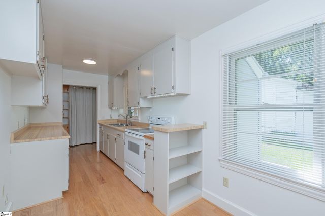 103 Piedmont Park Road, Greenville, SC 29609