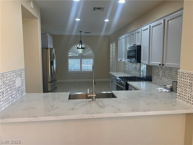 19 Mohansic Road, Henderson, NV 89052