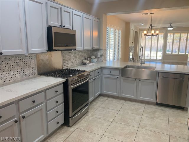 19 Mohansic Road, Henderson, NV 89052
