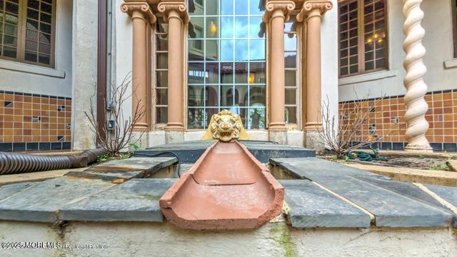 400 Deal Lake Drive 8F, Asbury Park, NJ 07712