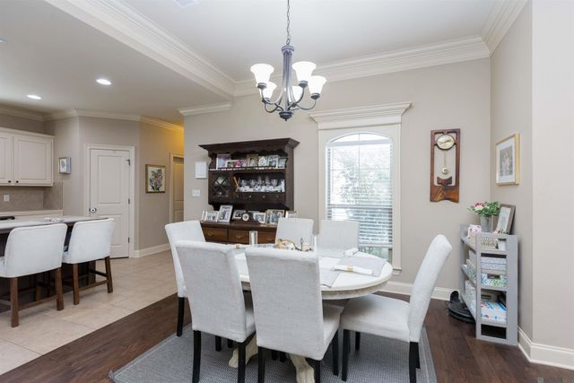 5057 River Meadow Dr, Baton Rouge, LA 70820