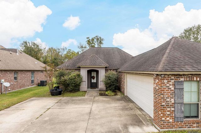 5057 River Meadow Dr, Baton Rouge, LA 70820