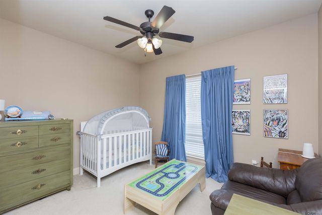 5057 River Meadow Dr, Baton Rouge, LA 70820