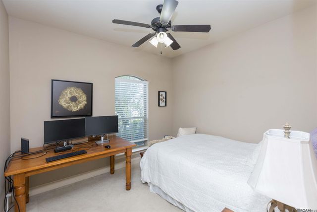 5057 River Meadow Dr, Baton Rouge, LA 70820