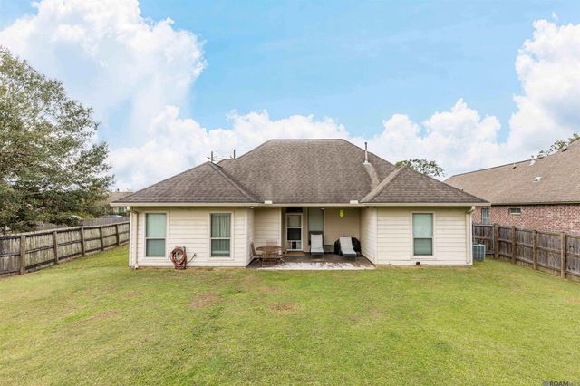 5057 River Meadow Dr, Baton Rouge, LA 70820