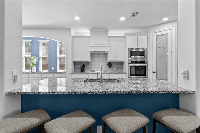 2200 Simpson Lane, Mansfield, TX 76063