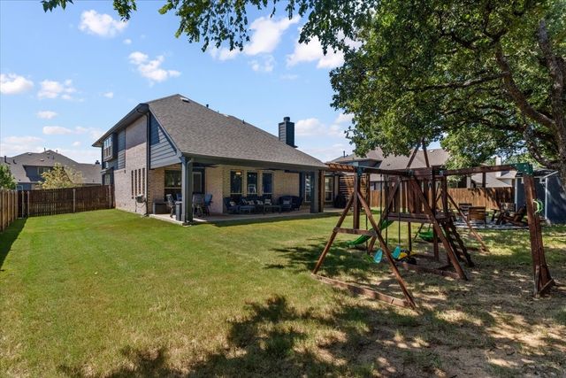 2200 Simpson Lane, Mansfield, TX 76063