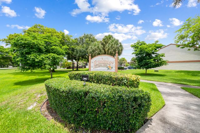 4221 SW 71st Terrace 4221, Davie, FL 33314