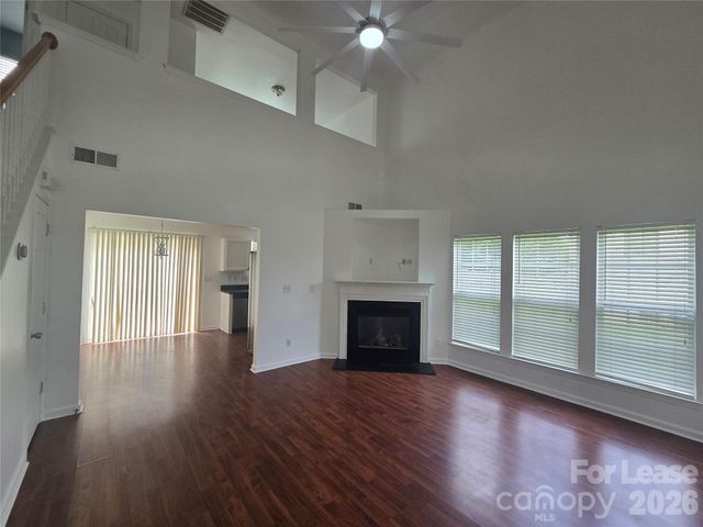 8815 Korniv Drive, Charlotte, NC 28216