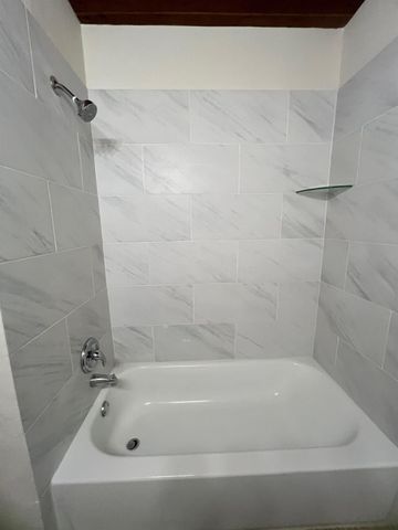 4057 Woodfox Street, Houston, TX 77025