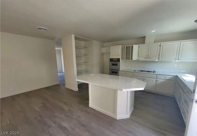 3749 Ponderosa Avenue, Las Vegas, NV 89115