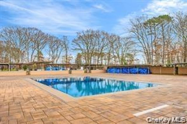 368 Woodbridge Drive A, Ridge, NY 11961