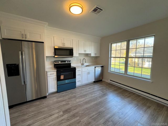 368 Woodbridge Drive A, Ridge, NY 11961