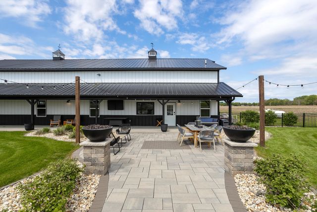 15878 N 2120 Avenue, Geneseo, IL 61254