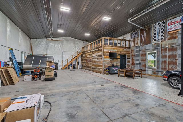 15878 N 2120 Avenue, Geneseo, IL 61254