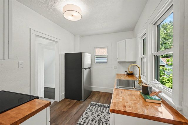 224 W Burnham Street, Battle Creek, MI 49015