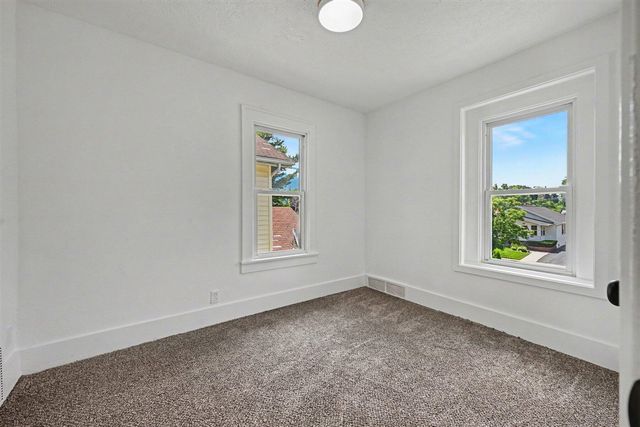 224 W Burnham Street, Battle Creek, MI 49015