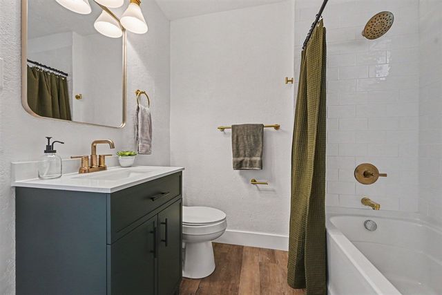224 W Burnham Street, Battle Creek, MI 49015