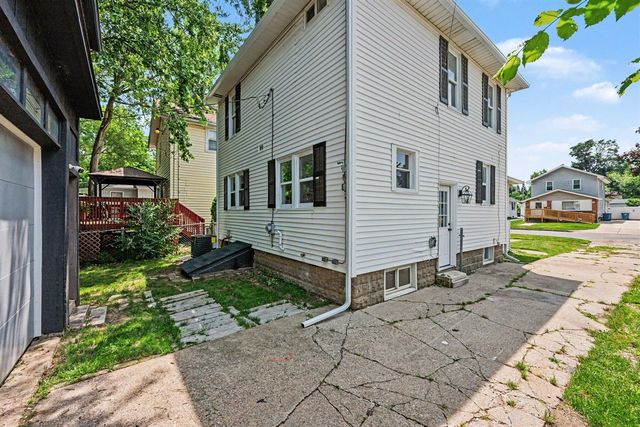 224 W Burnham Street, Battle Creek, MI 49015