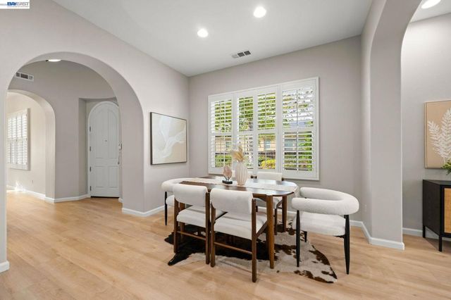 3863 Welshland St, Danville, CA 94506