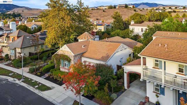 3863 Welshland St, Danville, CA 94506