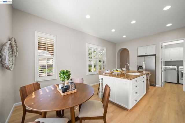 3863 Welshland St, Danville, CA 94506