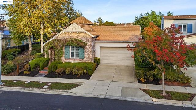 3863 Welshland St, Danville, CA 94506