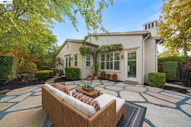 3863 Welshland St, Danville, CA 94506
