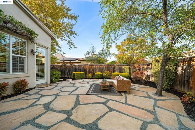 3863 Welshland St, Danville, CA 94506