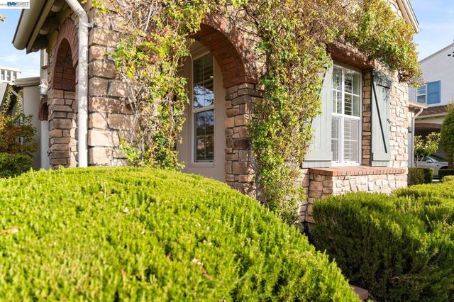 3863 Welshland St, Danville, CA 94506