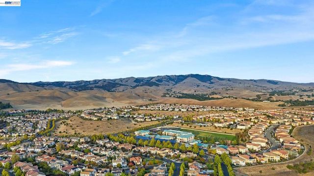 3863 Welshland St, Danville, CA 94506