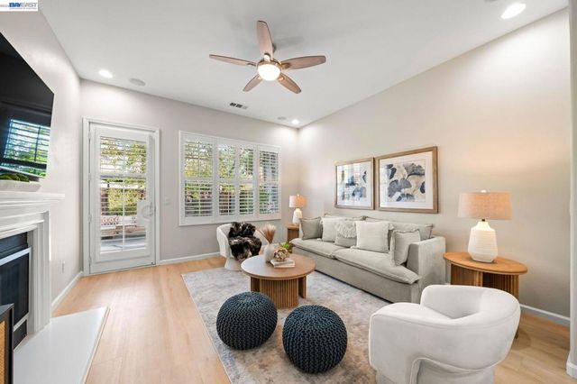 3863 Welshland St, Danville, CA 94506