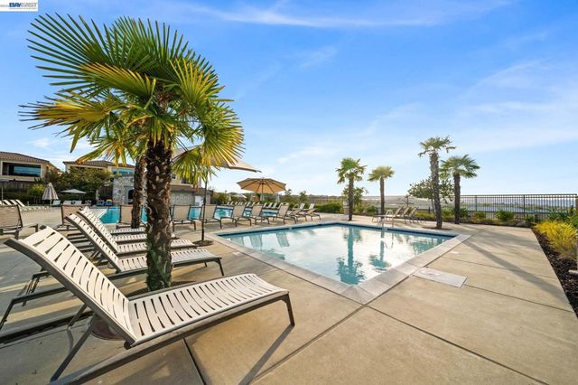 3863 Welshland St, Danville, CA 94506