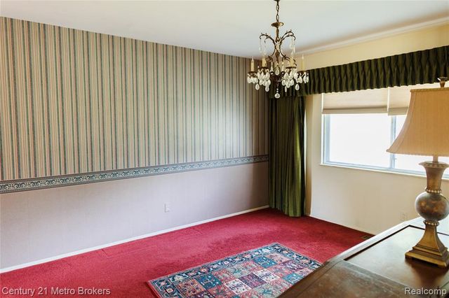 4394 Apache Drive, Burton, MI 48509