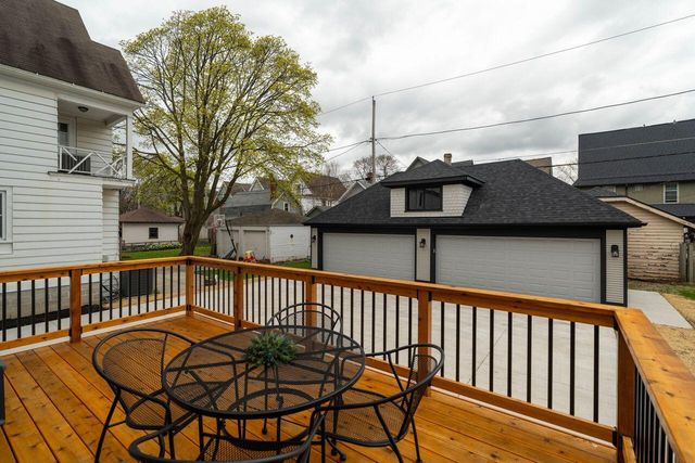 3247 N Marietta AVENUE, Milwaukee, WI 53211