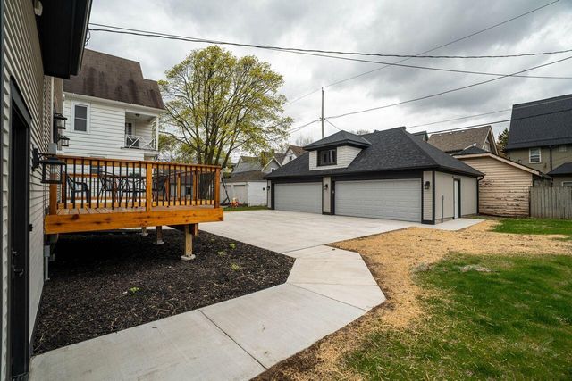 3247 N Marietta AVENUE, Milwaukee, WI 53211