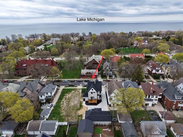 3247 N Marietta AVENUE, Milwaukee, WI 53211