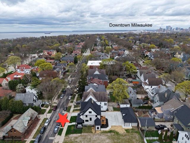 3247 N Marietta AVENUE, Milwaukee, WI 53211