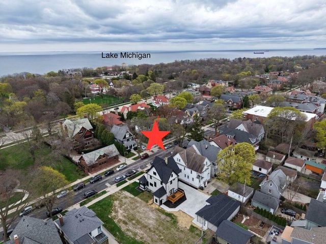 3247 N Marietta AVENUE, Milwaukee, WI 53211