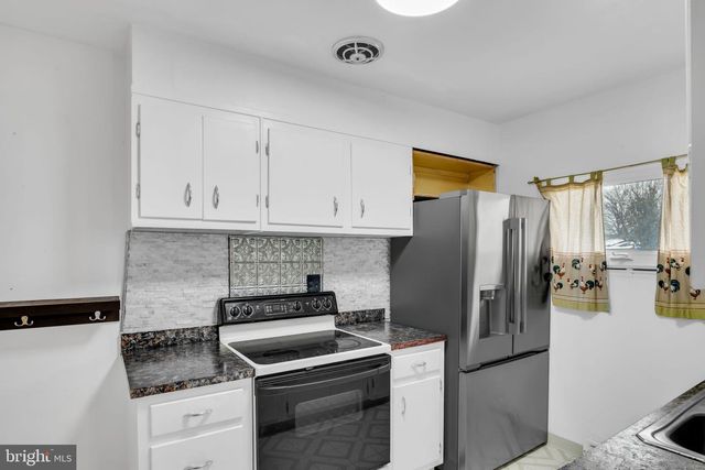 517 E COOVER STREET, Mechanicsburg, PA 17055