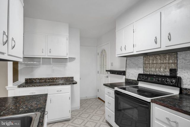 517 E COOVER STREET, Mechanicsburg, PA 17055