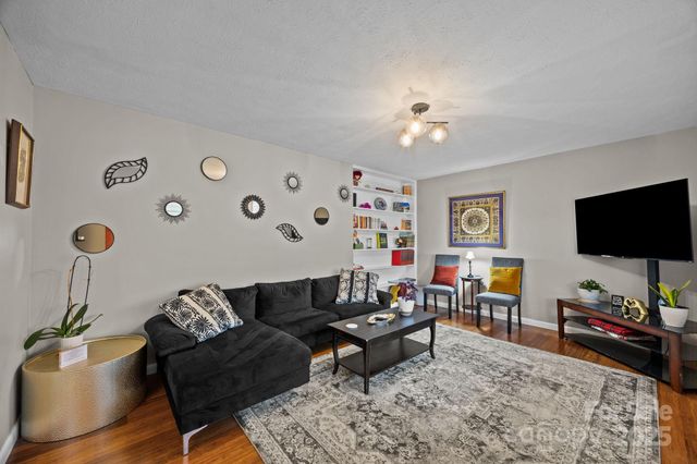 196 Weston Road, Arden, NC 28704