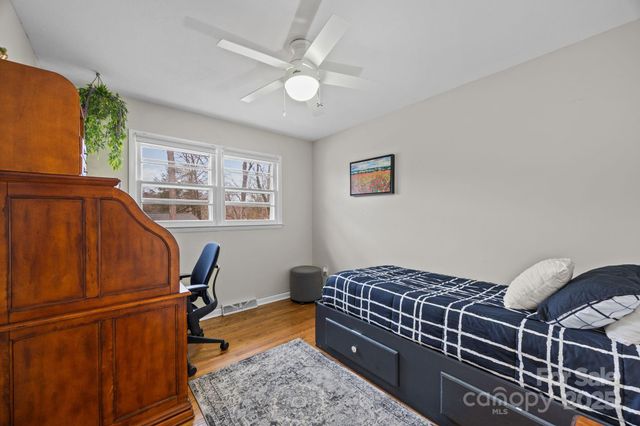 196 Weston Road, Arden, NC 28704