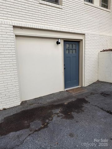 196 Weston Road, Arden, NC 28704