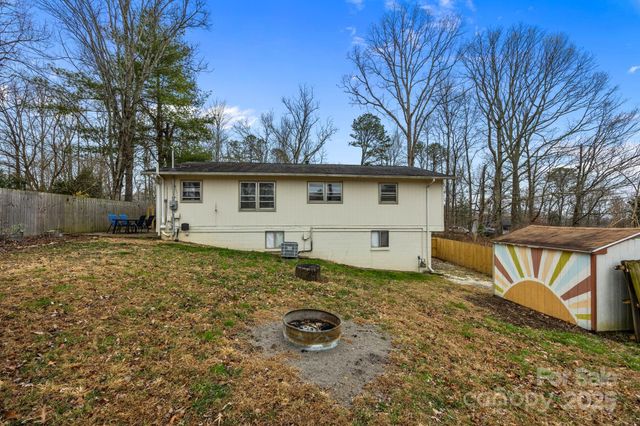 196 Weston Road, Arden, NC 28704