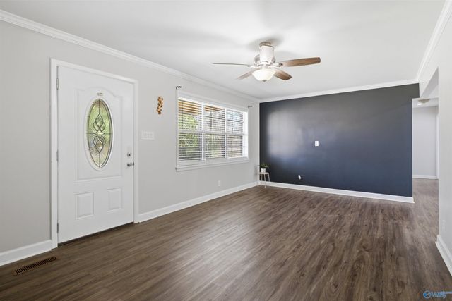 500 Carol Street, Hartselle, AL 35640