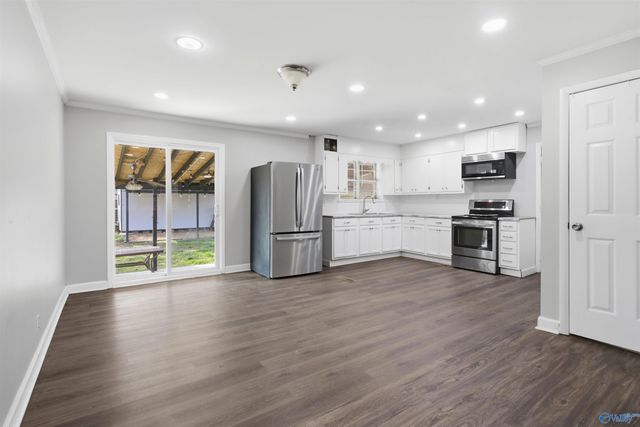 500 Carol Street, Hartselle, AL 35640