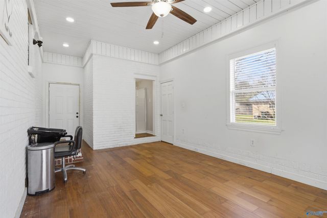 500 Carol Street, Hartselle, AL 35640